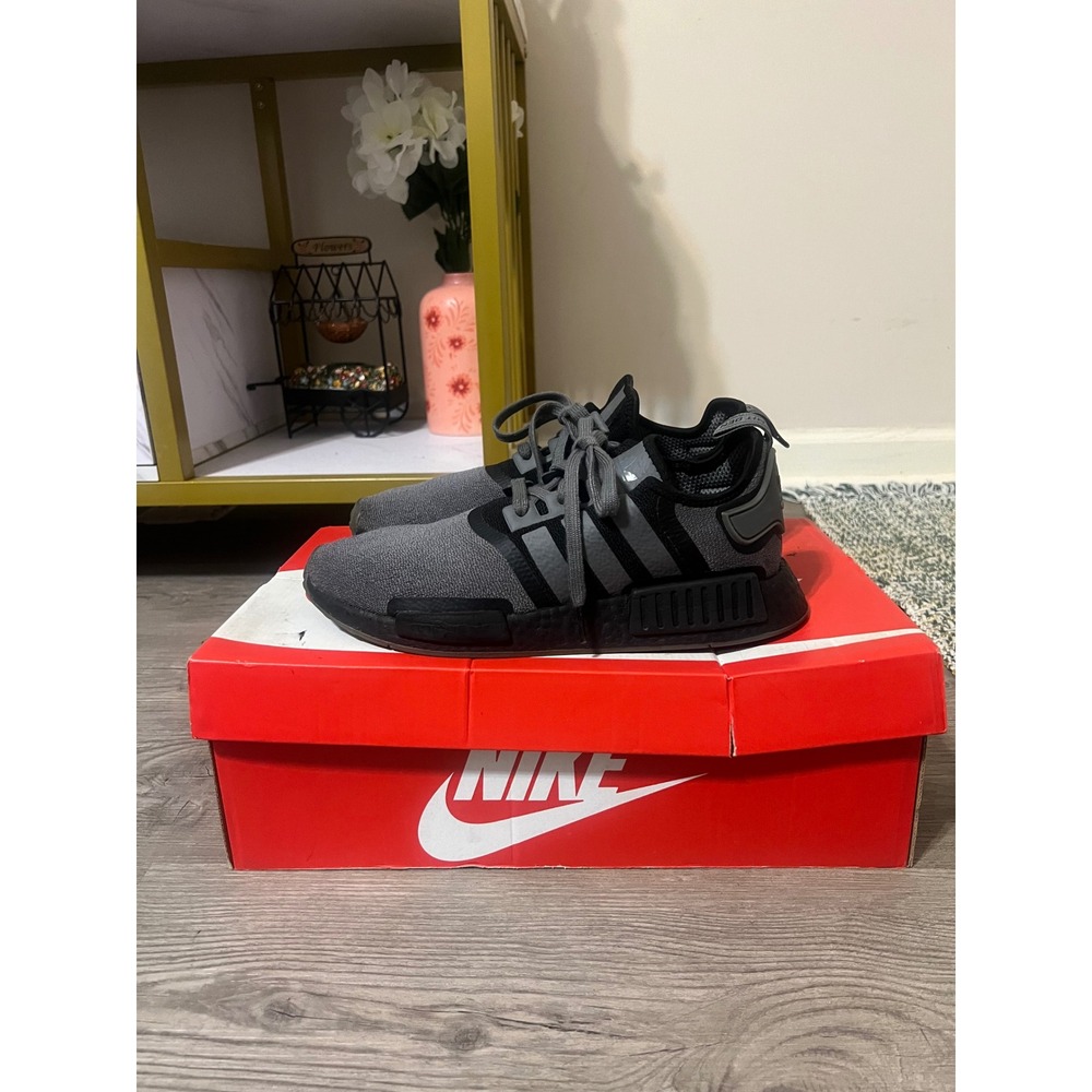 adidas NMD R1 Men's Grey Four Core Black FV1733 Size 9